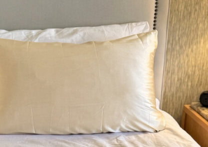 Wink Silk Douceur single layer silk pillowcase in Coy, 25 momme Grade 6A mulberry silk